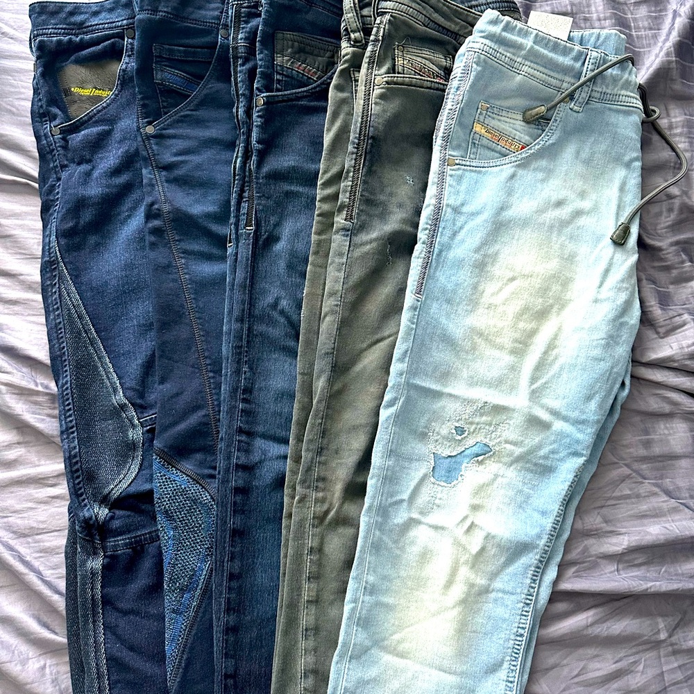 More than 200 diesel jeans like new